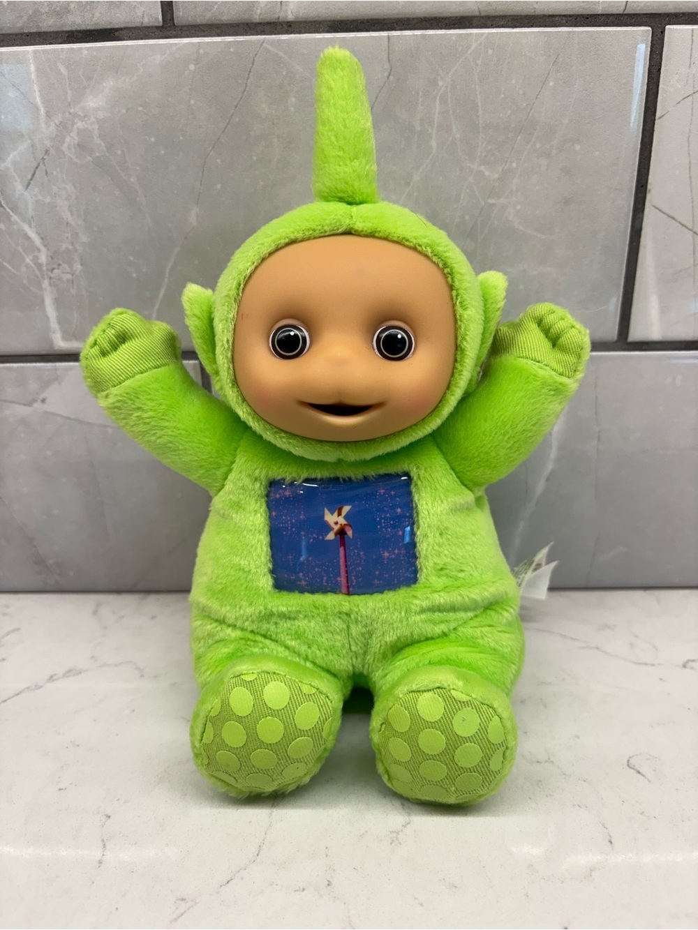 Vintage TELETUBBIES Dipsy Green Plush Toy Windmill on Front 2003